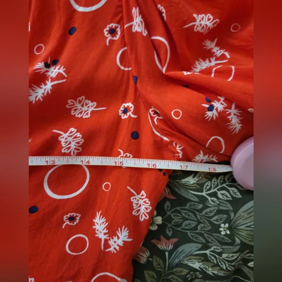 Free People Danni J Red Printed Top Size 10 - Picture 6 of 7